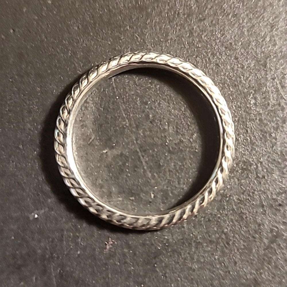 Sterling Silver Stackable Ring...Euc - image 2